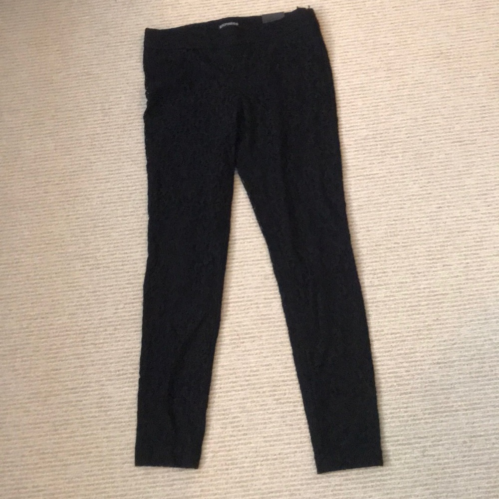 Brand New, Size 6, Express lace pants